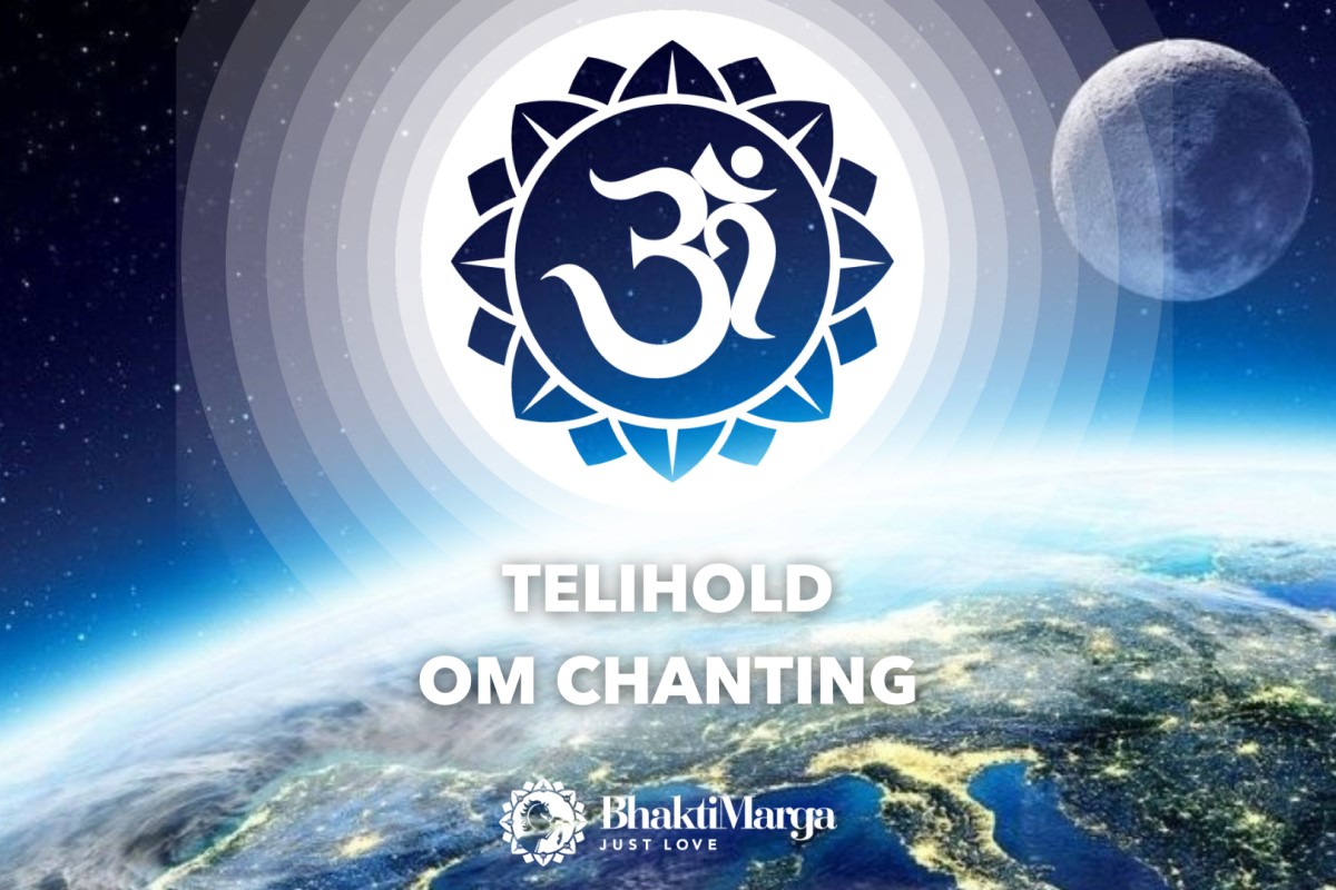 Telihold OM Chanting Hungary